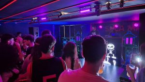 Escenario de la Atomic Pixel Party de Málaga. | Kami